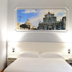 Centrum Hotel Catania