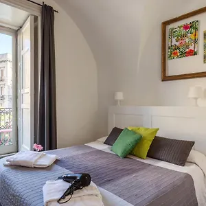 Da Gianni E Lucia With Bathroom In The Center Gasthof Catania
